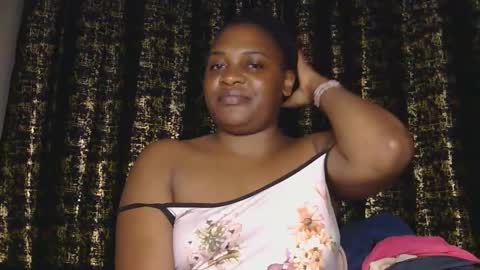 barbie_queen18 online show from 12.21.25