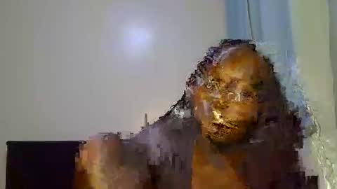 queen online show from 04.14.26