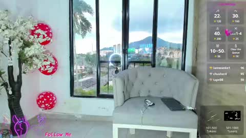 Snapshot of barbiefoxx chatting on 02.21.25 Barbiefoxx online show from 02.21.25