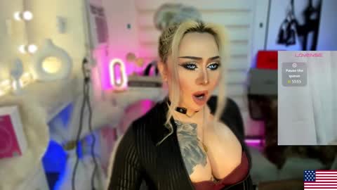 Miss Alexa Fields  online show from 10.13.25