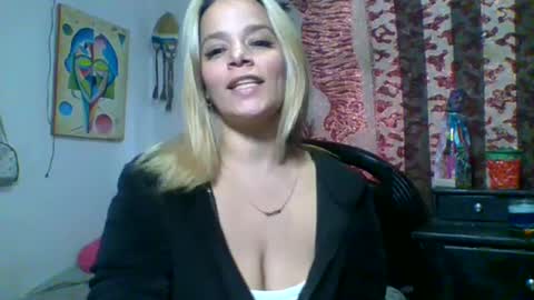 Snapshot of barby_88 chatting on 09.24.25 barby online show from 09.24.25