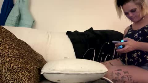 barelybehavedbarbie online show from 04.24.26