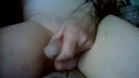 Snapshot of barenaked07 chatting on 12.14.25 barenaked07 online show from 12.14.25