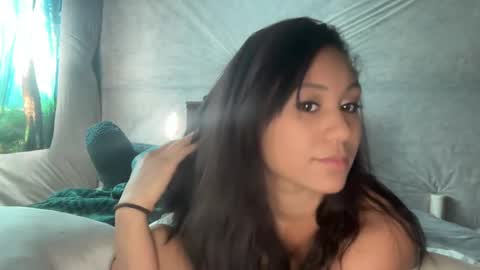 chicka online show from 02.15.25