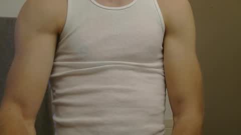 basicallyjustmee online show from 10.26.25