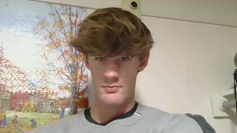 basicallyjustmee online show from 12.04.25