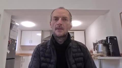 Snapshot of basiccamguy chatting on 11.13.25 basiccamguy online show from 11.13.25