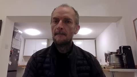 Snapshot of basiccamguy chatting on 11.14.25 basiccamguy online show from 11.14.25