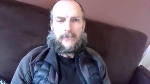 Snapshot of basiccamguy chatting on 02.12.26 basiccamguy online show from 02.12.26