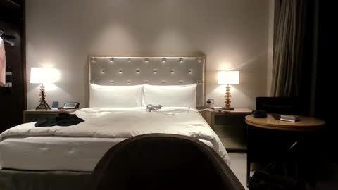 Snapshot of basketballjerseygang chatting on 11.30.25 Jordan online show from 11.30.25