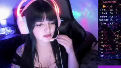  . 111 online show from 04.17.26