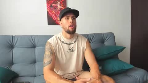 Snapshot of bastianwatson10 chatting on 03.12.25 bastianwatson10 online show from 03.12.25