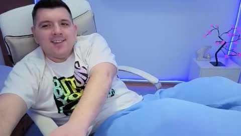 Snapshot of basystem8 chatting on 12.14.25 BASY online show from 12.14.25