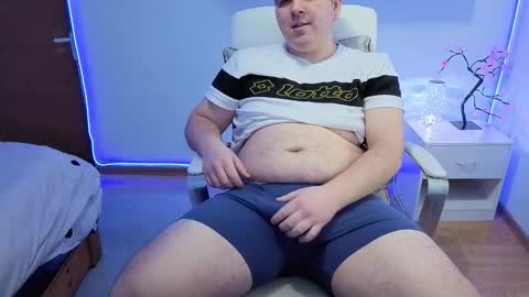 Snapshot of basystem8 chatting on 01.15.26 BASY online show from 01.15.26