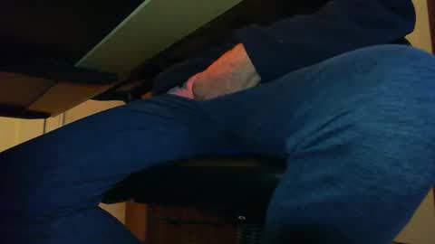 Snapshot of batebro13 chatting on 11.03.25 BateBro13 online show from 11.03.25