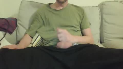 Snapshot of bayern_xl chatting on 04.15.26 bayern_xl online show from 04.15.26