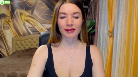 Snapshot of bb__bonami_ chatting on 11.22.25 bb__bonami_ online show from 11.22.25