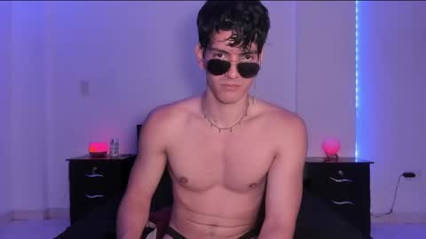 Valentino online show from 01.24.25