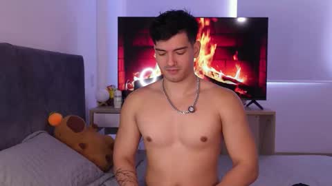 Valentino online show from 01.17.26