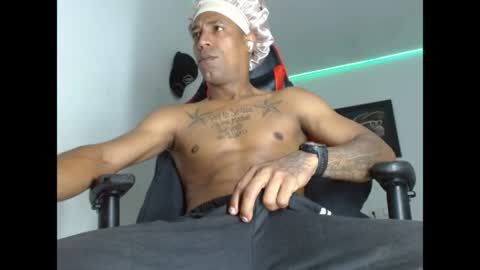 Snapshot of bbc_blaack chatting on 04.16.26 bbc online show from 04.16.26