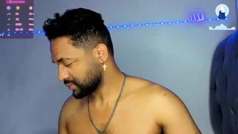 Snapshot of bbcblackhot33 chatting on 02.12.26 john online show from 02.12.26