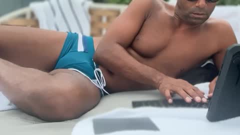 305BBC online show from 11.04.25