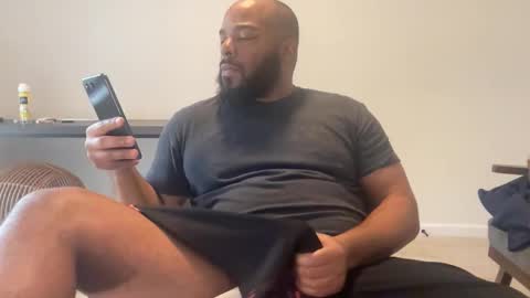 Snapshot of bbcfun44 chatting on 11.24.25 Zaddy online show from 11.24.25