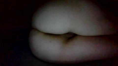 Snapshot of bbethanyyy chatting on 10.16.25 bbethanyyy online show from 10.16.25