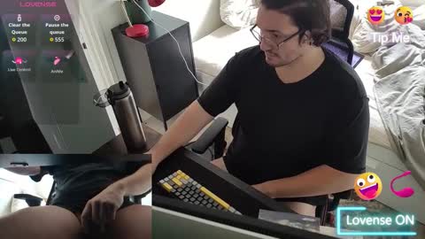 Snapshot of bbking1980 chatting on 11.02.25 CallMeDaddy online show from 11.02.25