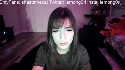 Snapshot of bbshasta chatting on 01.22.25 Shasta online show from 01.22.25