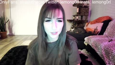 Snapshot of bbshasta chatting on 02.08.25 Shasta online show from 02.08.25