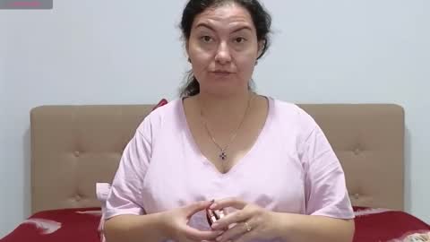 Emma online show from 10.15.25