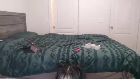 bby_julesss online show from 12.21.25