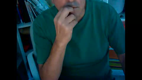 Snapshot of bcn1959 chatting on 09.26.25 bcn1959 online show from 09.26.25