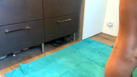 Snapshot of bdsm_toyboy chatting on 10.04.25 bdsm_toyboy online show from 10.04.25