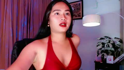 Marie  online show from 02.28.25