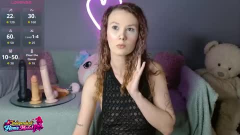 Snapshot of bea_doll chatting on 06.07.26 Bea online show from 06.07.26