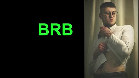 Snapshot of bearded_legend chatting on 11.03.25 Zeus online show from 11.03.25