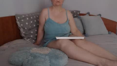 Snapshot of beatrice26 chatting on 06.30.26 beatrice26 online show from 06.30.26