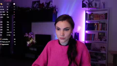 Bzzz Bea online show from 02.22.25