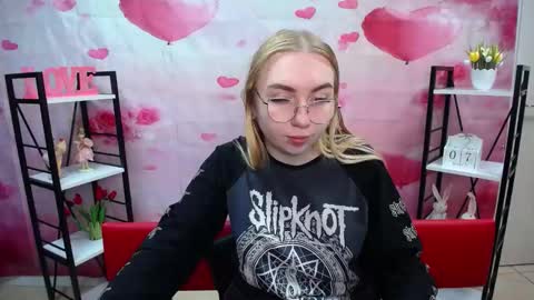 BeatriceFlyy online show from 03.07.26