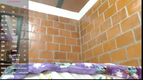 Snapshot of beatziedreams chatting on 10.24.25 Beatzie online show from 10.24.25