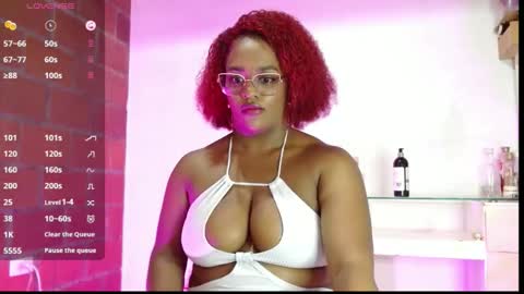 Snapshot of beatziedreams chatting on 11.03.25 Beatzie online show from 11.03.25