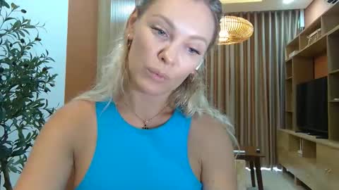 Beautifulkollette online show from 09.16.25