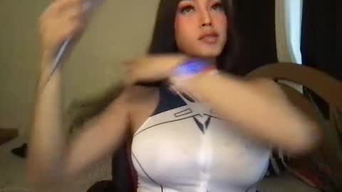 Queen Angela online show from 09.19.25