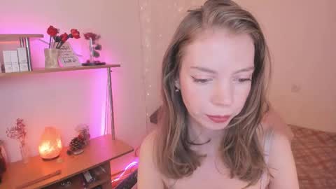 Eliise online show from 10.03.25