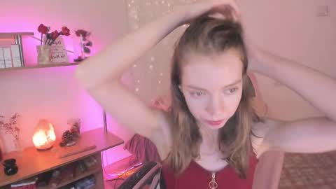 Eliise online show from 10.11.25