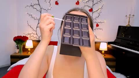 Gloria online show from 09.16.25