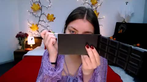 Gloria online show from 10.31.25