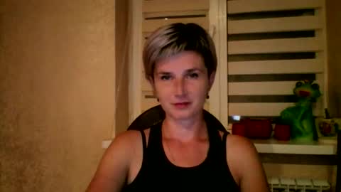 Snapshot of beautyksenia chatting on 09.11.25 BeautyKsenia online show from 09.11.25